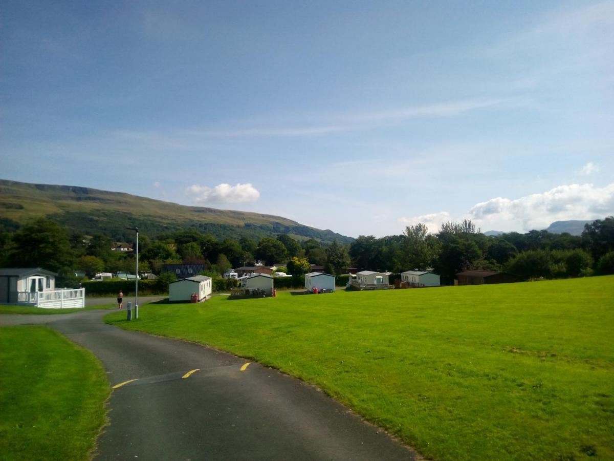 Campsie Glen Holiday Park Fintry Εξωτερικό φωτογραφία
